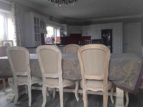 Killarney Farm House. House in County Kerry