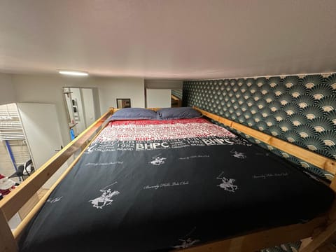 Studio equipé, lumineux a Paris Apartment in Paris