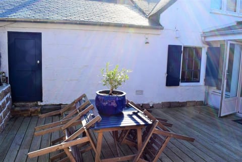 Maison de pêcheur à 50m de la mer à Ploumanac'h PERROS-GUIREC - Réf 317 Villa in Perros-Guirec