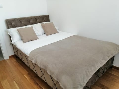 Stan na dan Apartman ADA Banjaluka Apartment in Federation of Bosnia and Herzegovina