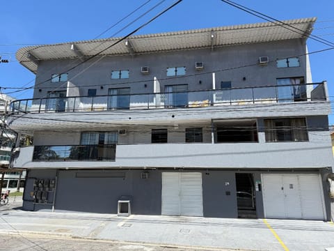 Loft de Luxo no Braga: Perfeito para Casais - Ar, Wi-Fi e Estilo Apartment in Cabo Frio