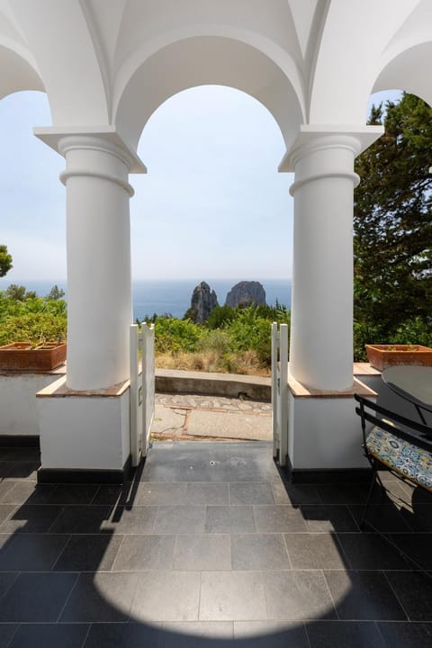 Natural landscape, View (from property/room), Balcony/Terrace