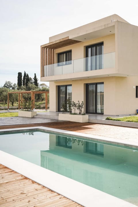 Property building, Pool view, Swimming pool