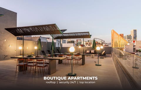 Evening entertainment, Logo/Certificate/Sign, City view