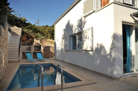 Shower, Other, Swimming pool
