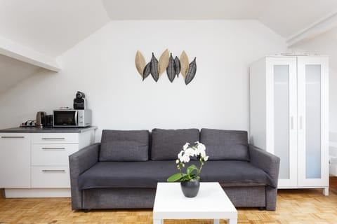 Le blanc mesnil parc des expos F1 Apartment in Drancy