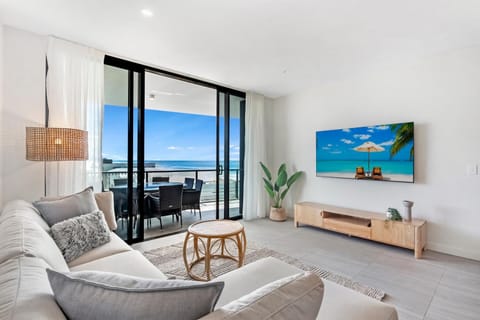 TV and multimedia, View (from property/room), Living room, Photo of the whole room, Seating area, Beach, Sea view