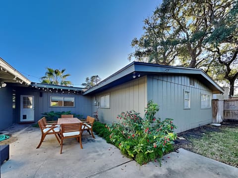 Property building, Patio, Garden, Seating area