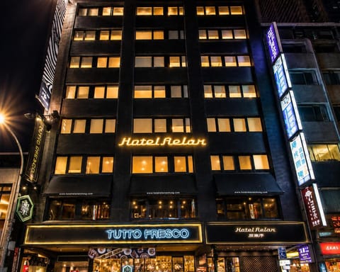 Property building, Night, City view, Location