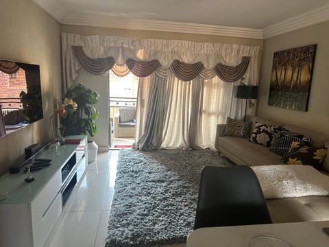 Living room, Seating area, Evening entertainment