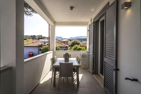 VILLA ARI - Iris Apartment in San Vincenzo