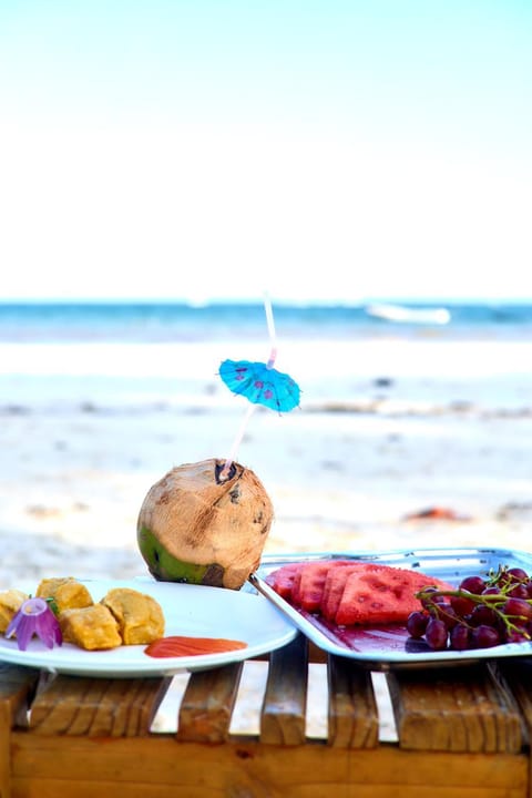 Food and drinks, Beach
