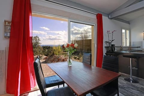 Maison à Flayosc, entre la mer et le Verdon. House in Flayosc