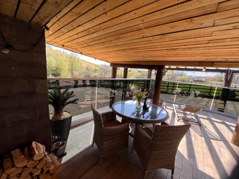 Patio, Patio, Dining area, Location