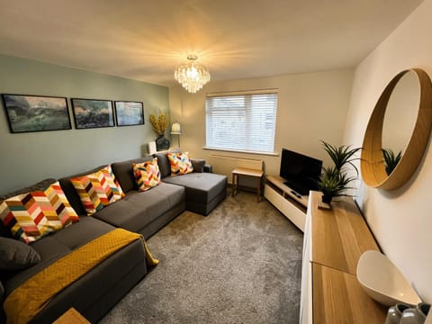 Communal lounge/ TV room, Living room