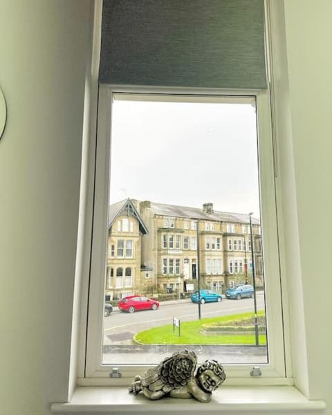 Town Centre Apartment Harrogate Apartment in Harrogate