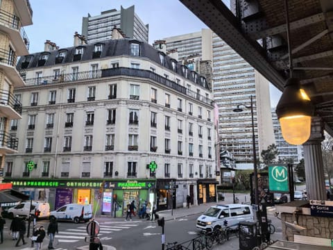 Property building, Neighbourhood, Street view