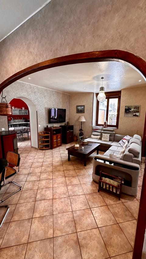 TV and multimedia, Living room