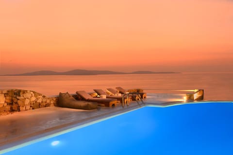 Day, Pool view, Sea view, Swimming pool, Sunrise, Sunset