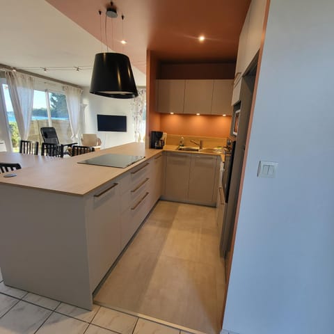 "Reine de la plage" avec son jardin donnant sur la plage! Apartment in Fouesnant