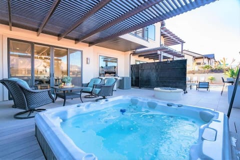 29 | Vista House in Ocotillo Springs with Private Spa and Views House in Santa Clara