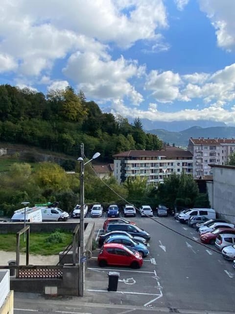 La Pistache House Apartment in Auvergne-Rhône-Alpes