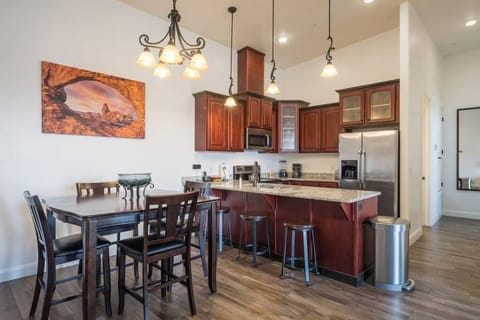 Luxury Downtown Rental - La Dolce Vita Villa #3 Apartment in Moab