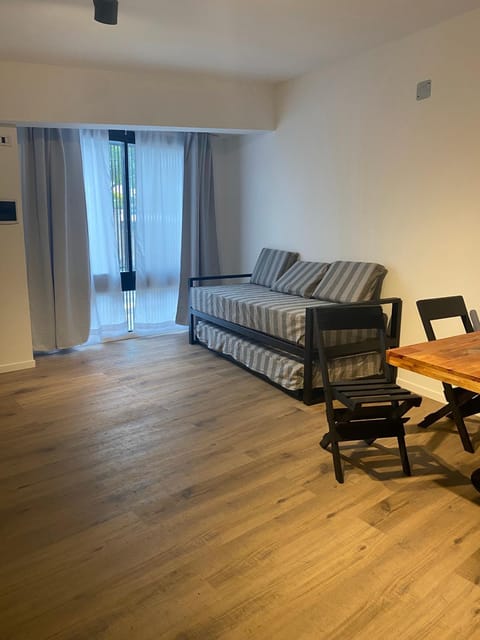 Bed, Living room, Photo of the whole room, Seating area, Bedroom