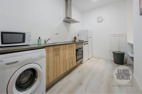 Kitchen or kitchenette, dishwasher, washing machine