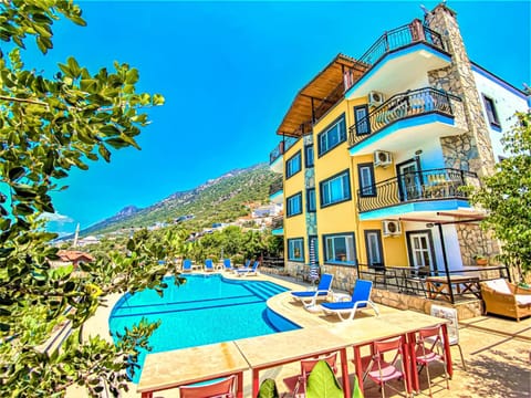 Property building, Patio, Spring, Day, Natural landscape, View (from property/room), Balcony/Terrace, Balcony/Terrace, Evening entertainment, Mountain view, Pool view, Swimming pool, Swimming pool, sunbed