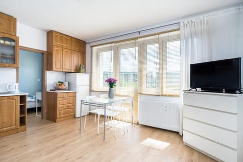 TV and multimedia, Kitchen or kitchenette
