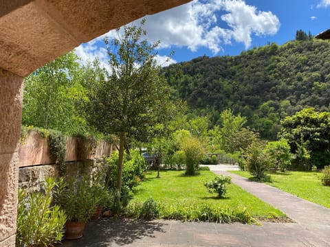 Garden, Mountain view