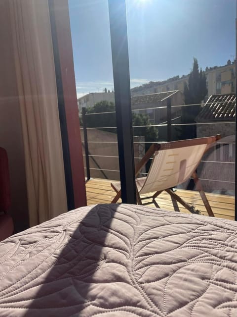Bed, Balcony/Terrace, Photo of the whole room