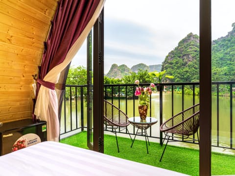 Lake view, Mountain view