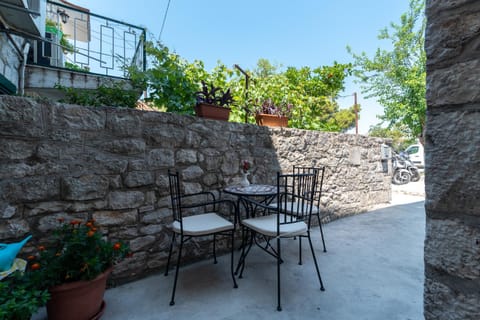 Patio, Balcony/Terrace
