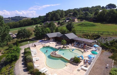 Natural landscape, Bird's eye view, Pool view, Swimming pool