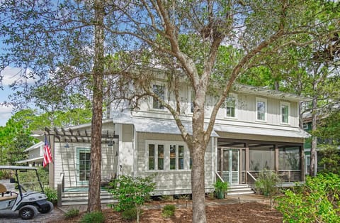 Blue Pine Sea-clusion House in Seagrove Beach