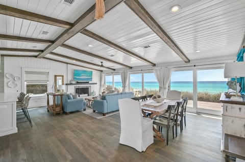 105 Pelican Circle House in Seacrest