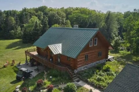 Chapel Forest Cabin Cabin in Wisconsin