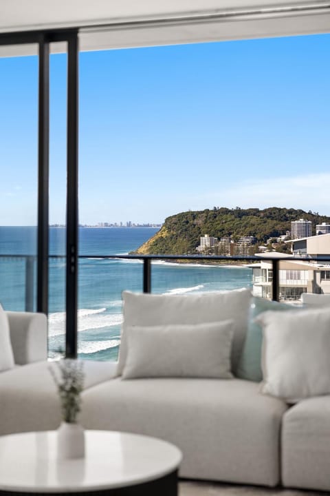 View (from property/room), Balcony/Terrace, Living room, Seating area, Dining area, Mountain view, Sea view