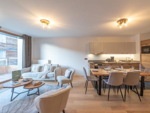 Bel appartement près des pistes avec parking et wifi - FR-1-645-61 Apartment in Huez