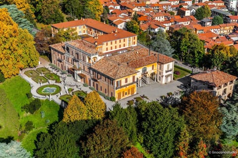 Property building, Bird's eye view