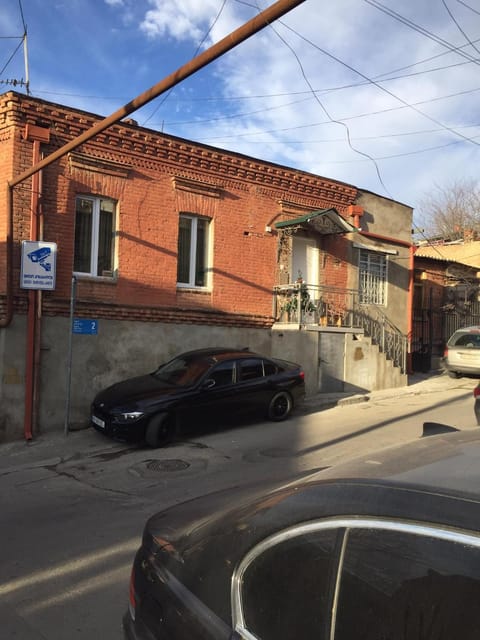 Neighbourhood, View (from property/room), Street view, Parking