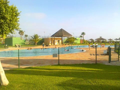 Off site, Garden, Swimming pool
