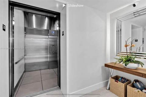 Apartment 3B/3B Bay View Apartment in Hallandale Beach