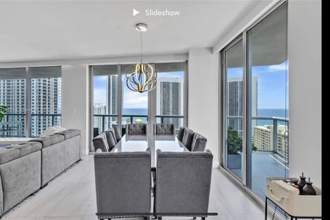 Apartment 3B/3B Bay View Apartment in Hallandale Beach