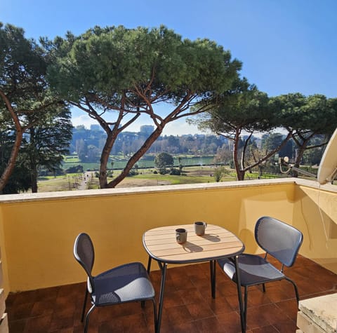 View (from property/room), Balcony/Terrace, Balcony/Terrace, Dining area
