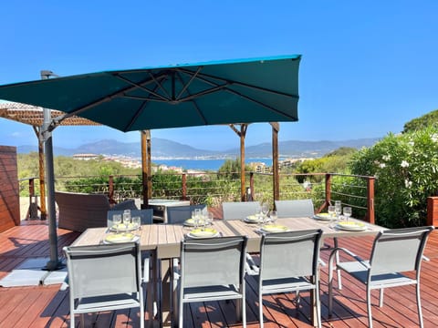 Patio, Sea view