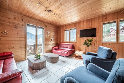 Property building, Living room