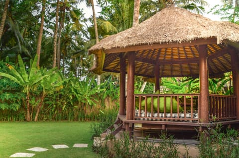 Garden, Seating area